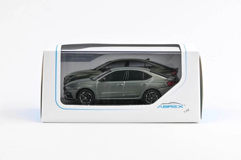 Abrex Škoda Octavia IV RS (2020) 1:43 - Zelená Agave Metalíza