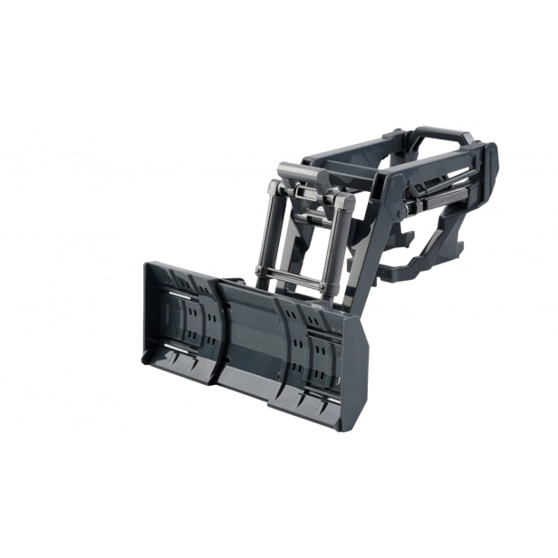 RC traktor s pluhom