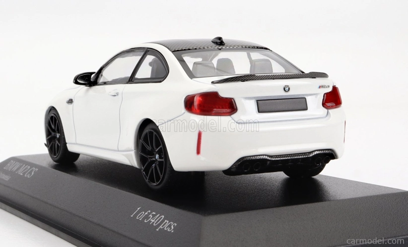 Minichamps BMW radu 2 M2 Cs Coupe (g42) 2020 - Čierne kolesá 1:43 Biela