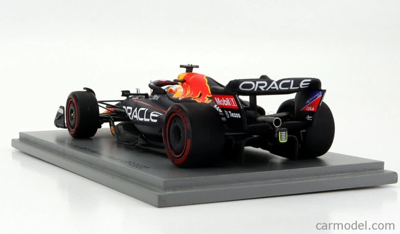 Spark-model Red bull F1  Rb18 Team Oracle Red Bull Racing N 1 Winner Monza Italy Gp World Champion 2022 Max Verstappen 1:43 Matná Modrá Žlutá Červená