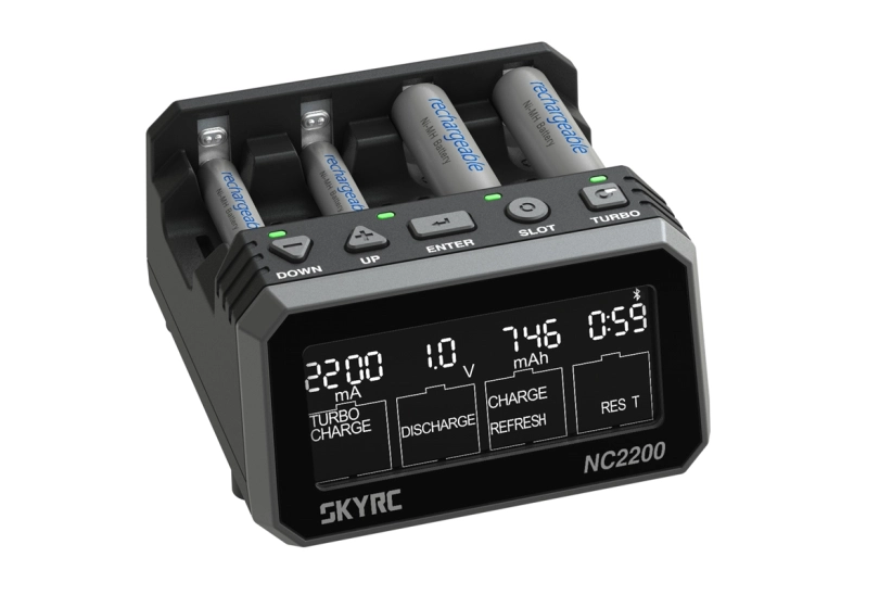 Nabíjačka článkov SKY RC NC2200 AA/AAA NiMH/NiCd