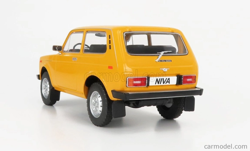 Mcg Lada Niva 1600 (váza 2121) 1977 1:18 Žltá