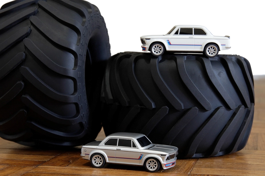 nano-TTR BMW 2002 Turbo – biela
