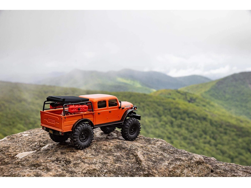 Axial SCX24 Dodge Power Wagon 1940 1:24 4WD oranžová