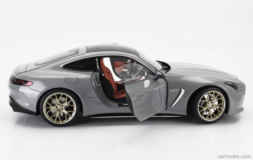 Nzg Mercedes benz Amg Gt63 V8 Biturbo (c192) 4-matic 2024 1:12 Alpin Grey