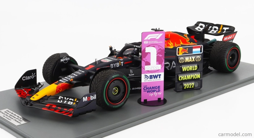 Spark-model Red bull F1 Rb18 Team Oracle Red Bull Racing N 1 World Champion Winner Japan Gp With Pit Board 2022 Max Verstappen 1:12 Matte Blue Yellow Red
