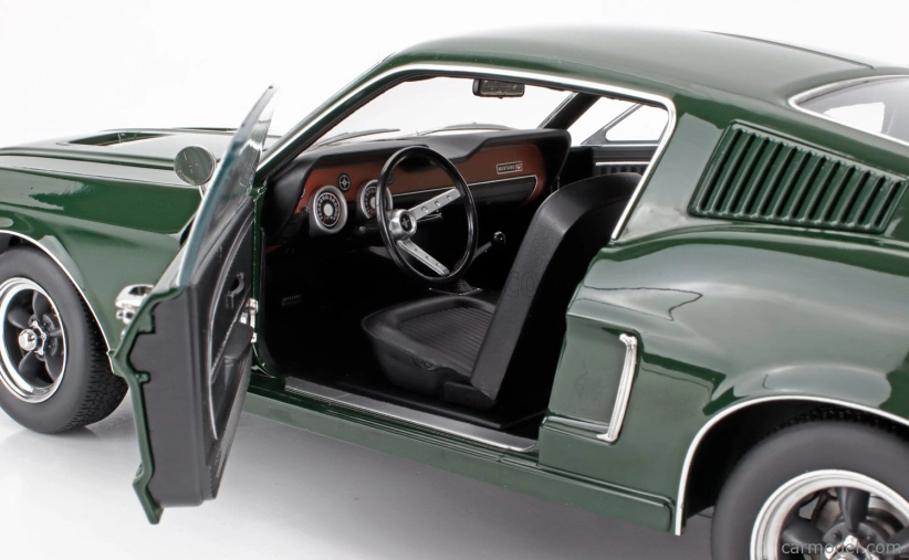 Kk-scale Ford usa Mustang Gt Fastback Coupe 1968 1:12 Zelená