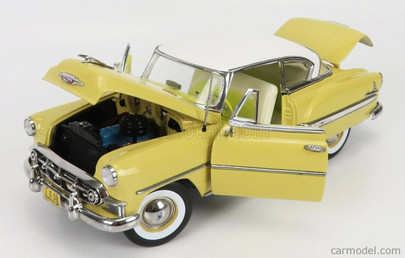 Sun-star Chevrolet Bel Air Coupe 1953 1:18 Žlutá Bílá