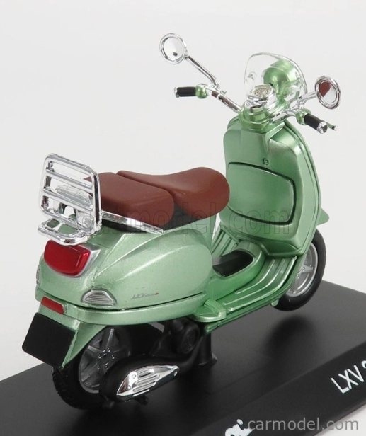Edicola Piaggio Vespa Lxv 2014 1:18 Light Green Met