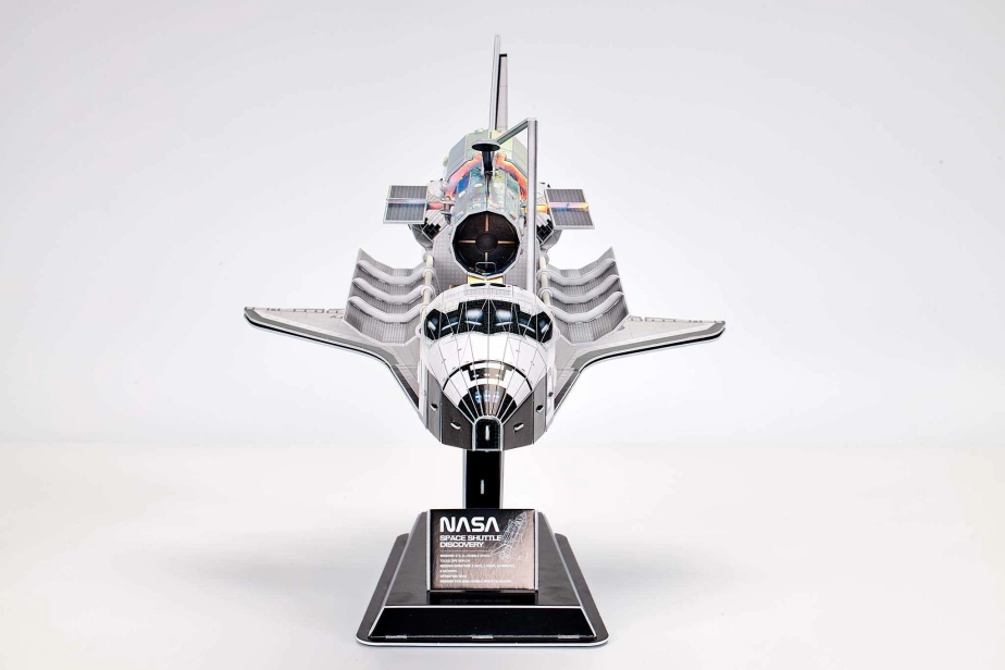Revell 3D Puzzle – raketoplán Discovery