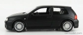 Maisto Volkswagen Golf R32 2002 1:24 Black