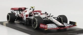 Minichamps Alfa romeo F1 C41 Team Orlen Racing N 99 Posledné preteky Abu Dhabi GP 2021 Antonio Giovinazzi 1:18 Biela červená met.