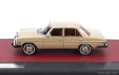 Modely v mierke Matrix Mercedes benz 300d (w115) Usa Version 1976 1:43 Béžová