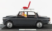 Clc-models Fiat 1100d s figúrkou Mimmo (carlo Verdone) 1981 Bianco Rosso E Verdone Movie 1:18 Grey