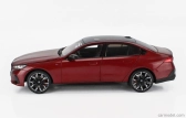 Minichamps BMW 5-series I5 M50 (g60) 2023 1:18 Rosso Fuoco - Červený Met