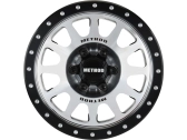 Kotúč Pro-Line 2,9" 1:6 Metóda 305 +2 Offset silver (2): SCX6