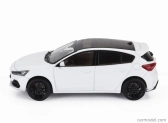 Ixo-models Ford england Focus St 2022 1:43 Biela