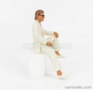 Figúrky v mierke Kk Sunny Sitting For Ferrari 365 Gtb Daytona Spider Open 1969 1:18 White Pink