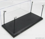 BAZAR - Triple9 Vetrina display box Lungh.lenght Cm 35.5 X Largh.width Cm 15.7 X Alt.height Cm 15.8 (altezza Interna Cm 13.5) - Luci Funzionanti Led 1:18 Plastic Display
