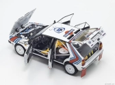 Kyosho Lancia Delta Hf Integrale 4wd Team Martini & Rossi Racing N 3 Winner Rally Olympus Usa 1987 Juha Kankkunen - Juha Piironen 1:18 Bílá Červená Modrá