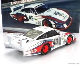 Werk83 Porsche 935/78 3.2l Turbo Moby Dick Team Martini Racing Porsche System N 43 24h Le Mans 1978 Rolf Stommelen - Manfred Schurti 1:18 Biela modrá červená