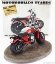 Clc-models Motozodiaco Tuareg 1972 - Z filmu - Altrimenti Ci Arrabbiamo - Tv Series - Motocykel 1:12 Red