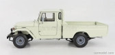 Kyosho Toyota Land Cruiser 40 4x4 Pick-up 1980 1:18 Biela
