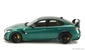 Motorhelix Alfa romeo Giulia Gtam s motorom a príslušenstvom 2021 1:18 M O N T R E A L Green Met