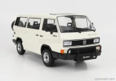Volkswagen T3 Minibus Syncro 1987 v mierke 1:18 biely