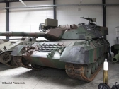 Revell Leopard 1 A1A1-A1A4 (1:35) (darčeková súprava)