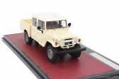 Modely v mierke Matrix Toyota Hj45 Land Cruiser Crew Cab Pick-up 1979 1:43 Cream White