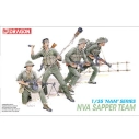 Model Kit figúrky 3308 - NVA SAPPER TEAM (1:35)