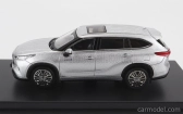 LCD model Toyota Highlander 2022 1:64 strieborná