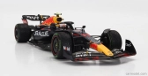 Minichamps Red bull F1 Rb18 Team Oracle Red Bull Racing N 11 1:18, tmavě modrá
