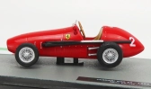 Edicola Ferrari F1 500 F2 Scuderia Ferrari N 2 Sezóna 1953 Giuseppe (nino) Farina 1:43 Červená
