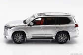 LCD model Lexus Lx570 2022 1:18 strieborný