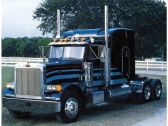 Italeri CLASSIC PETERBILT 378 "Long Hauler" (1:24)