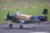 RC letadlo Skyraider A-1 2,18m (Zatahovací podvozek) Kamuflážní