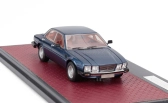 Matrix scale models De tomaso Deauville 2-series 1983 1:43 Blue Met