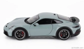 Minichamps Porsche 911 992 Dakar Coupe 2022 1:18 Green Met