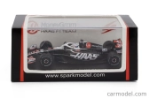 Spark-model Haas F1  Fw24 Team Moneygram Haas N 20 Season 2024 Kevin Magnussen 1:64 Černá Bílá