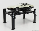 Greenlight Accessories Graveyard Cartz Garage Set Officina Čtyřsloupový zvedák 1:18