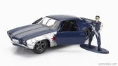 Jada Chevrolet Camaro Coupe 1973 s figúrkou zimného vojaka 1:32 modrá strieborná