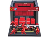 Bburago Ferrari SF-25 (2025) 1:43 #44 Hamilton (Pit Pass Set)