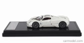 LCD model Pagani Utopia 2022 1:64 biely
