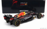 Minichamps Red bull F1 Rb18 Team Oracle Red Bull Racing N 1 1:18, tmavě modrá