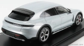 Minichamps Porsche Taycan 4s Cross Turismo 2021 - Con Vetrina - With Showcase 1:18 Ice Grey