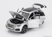 Tayumo Audi Q5 2014 1:32 Strieborná