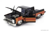 Jada Chevrolet C-10 Pick-up Custom 1985 1:24 Černá Hnědá