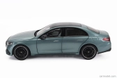 Mercedes benz triedy E (w214) Amg Line 2024 v mierke I 1:18 Veľmi svetlá zelená met.